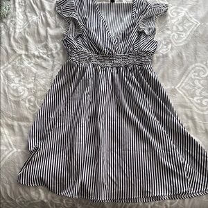 Striped Navy and White Dress ⚓️⚓️⚓️